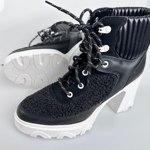 NEW SOREL Brex Leather & Faux Shearling Block Heel Lace-Up Bootie US 8.5 - Picture 3 of 15